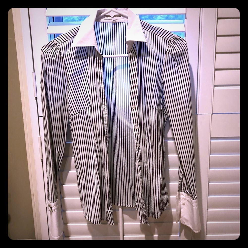 Express Design Studio Button Down